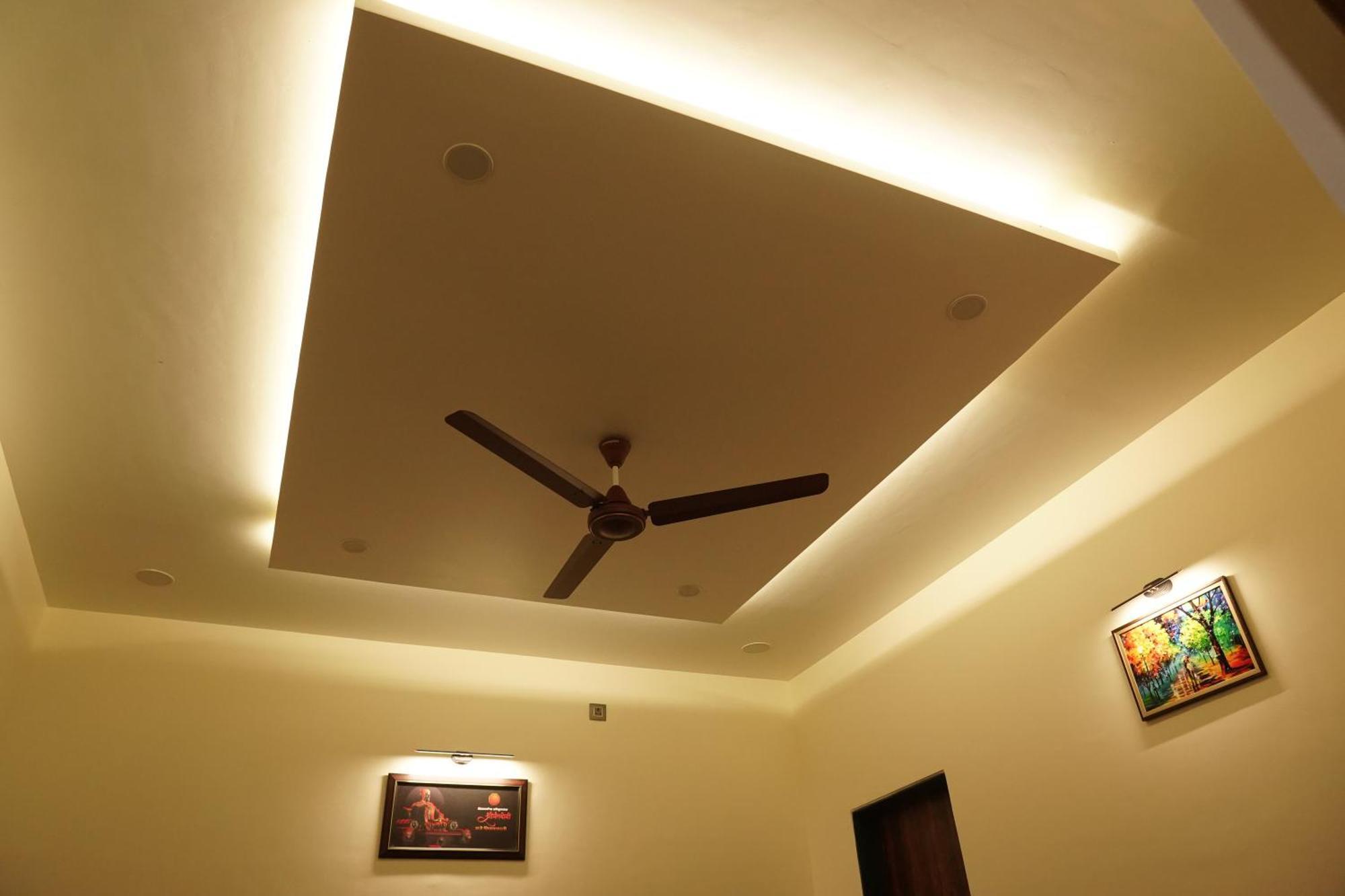 Red Roof Farmhouse Chiplun Exterior photo